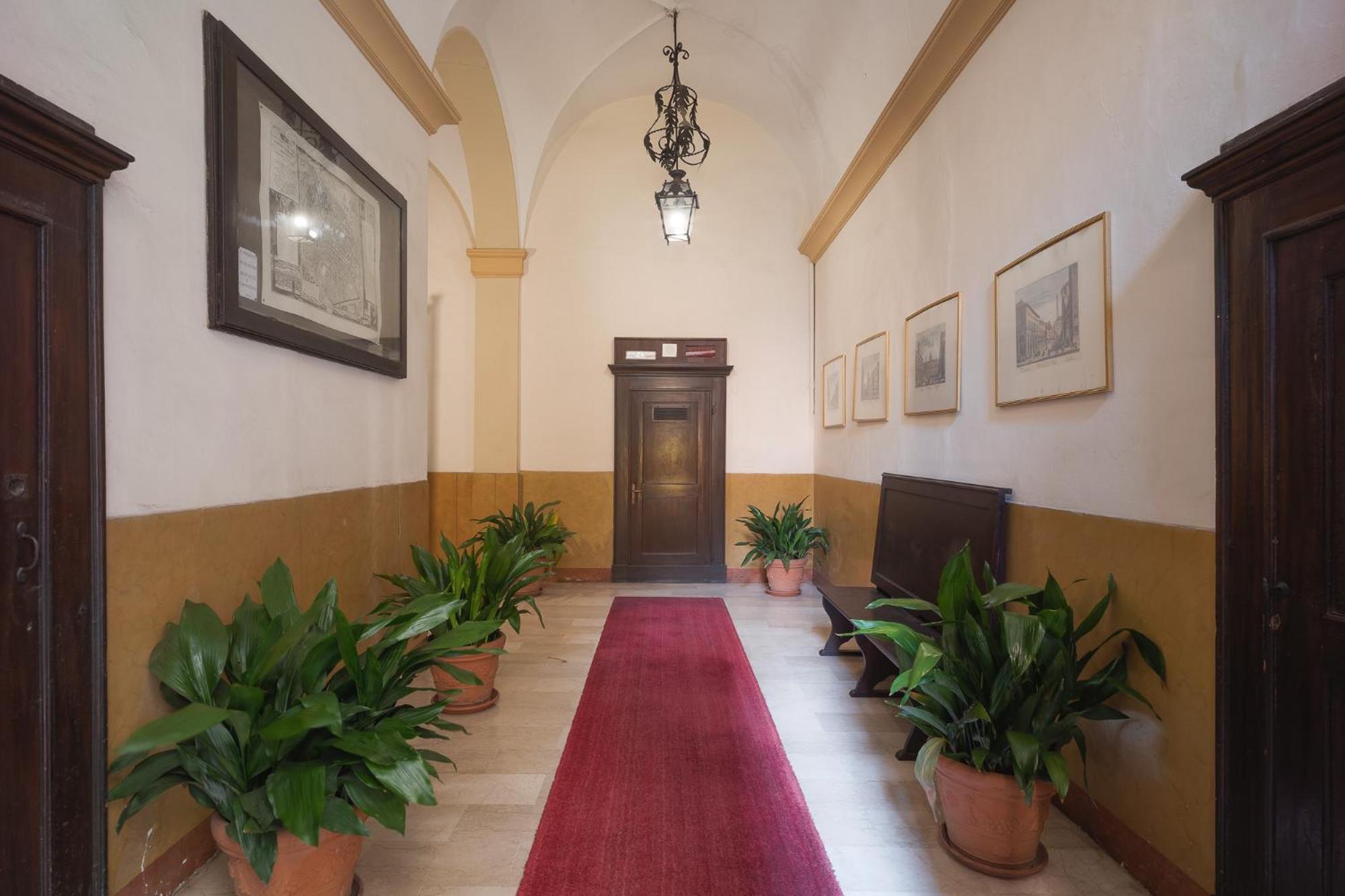 Lussuoso Appartamento Nel Cuore Del Centro Storico 博洛尼亚 外观 照片
